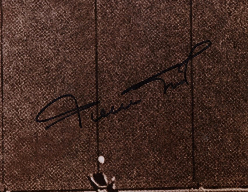 Willie Mays Giants The Catch Autographed Signed 16x20 Photo AMCo LOA