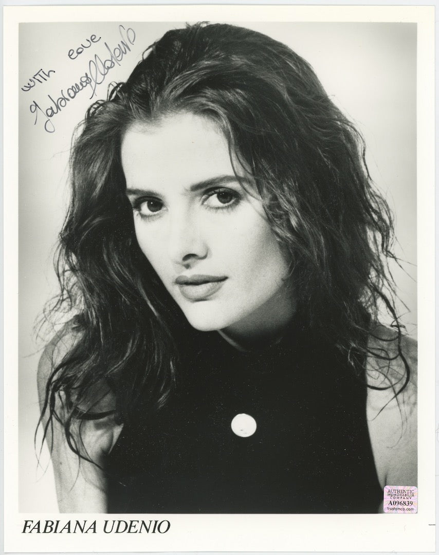 Fabiana Udenio Austin Powers Autographed Signed 8x10 Photo AMCo COA