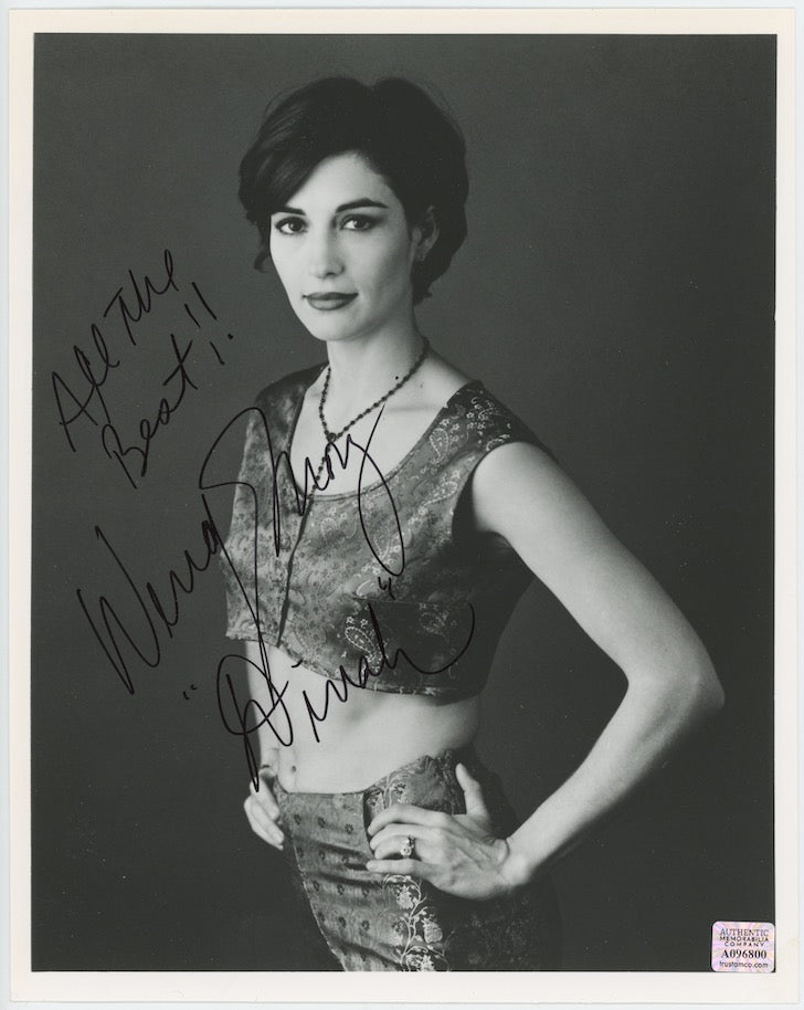 Wendy Moniz The Guardian Autographed Signed 8x10 Photo AMCo COA