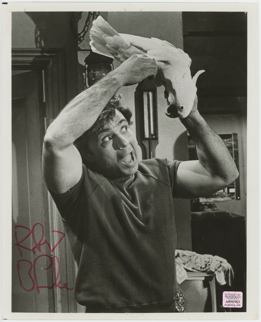 Robert Blake Baretta Actor Autographed Signed 8x10 Photo AMCo COA