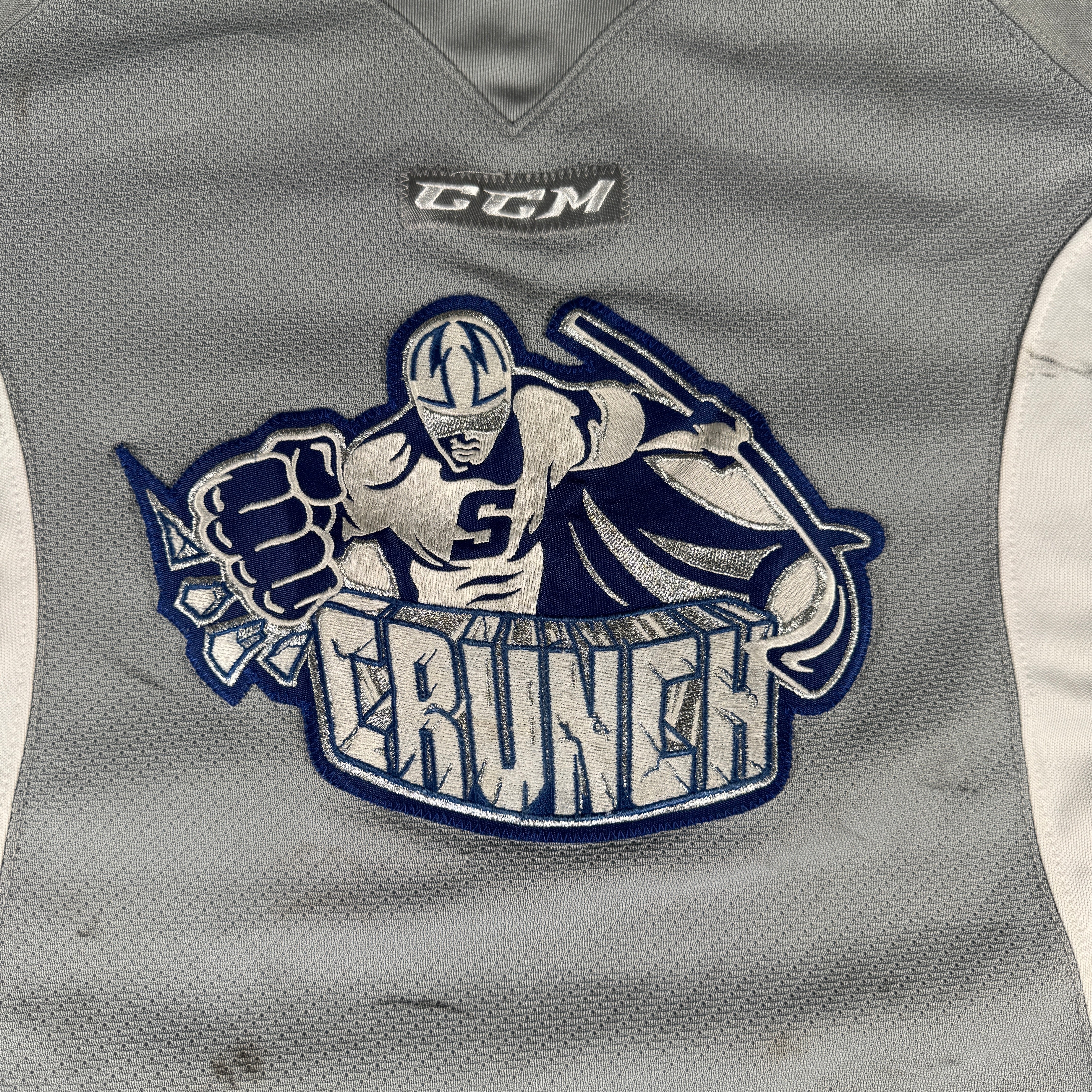 Syracuse Crunch 2016-17 Game Worn Used Size 58 CCM Practice Jersey GA 