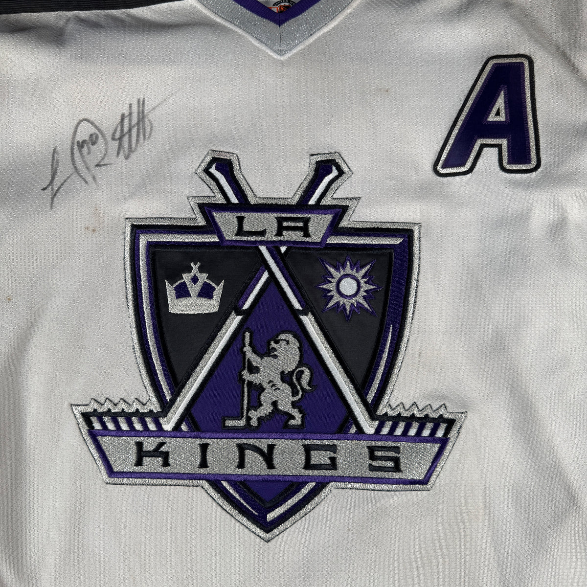 Luc Robitaille Los Angeles Kings Autographed Signed Pro Model Jersey Kings LOA