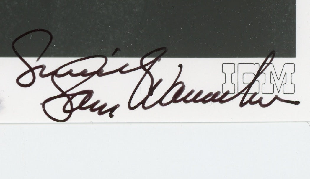 Sam Wanamaker Private Benjamin Autographed Signed 8x10 Photo AMCo COA