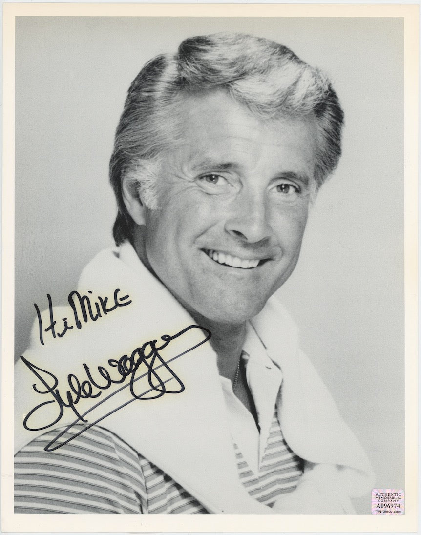 Lyle Waggoner The Carol Burnett Show Autographed Signed 8x10 Photo AMCo COA