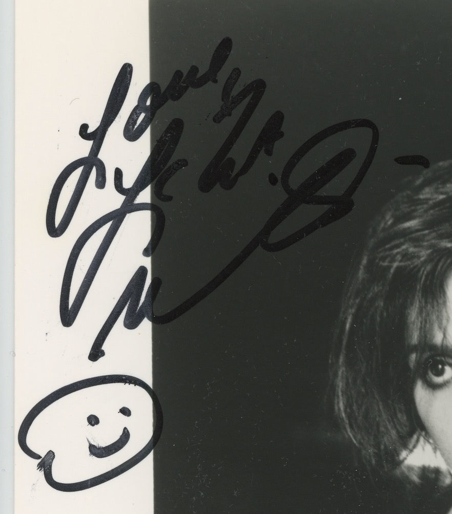 Liza Minnelli Cabaret Actress Singer Autographed Signed 8x10 Photo AMCo COA