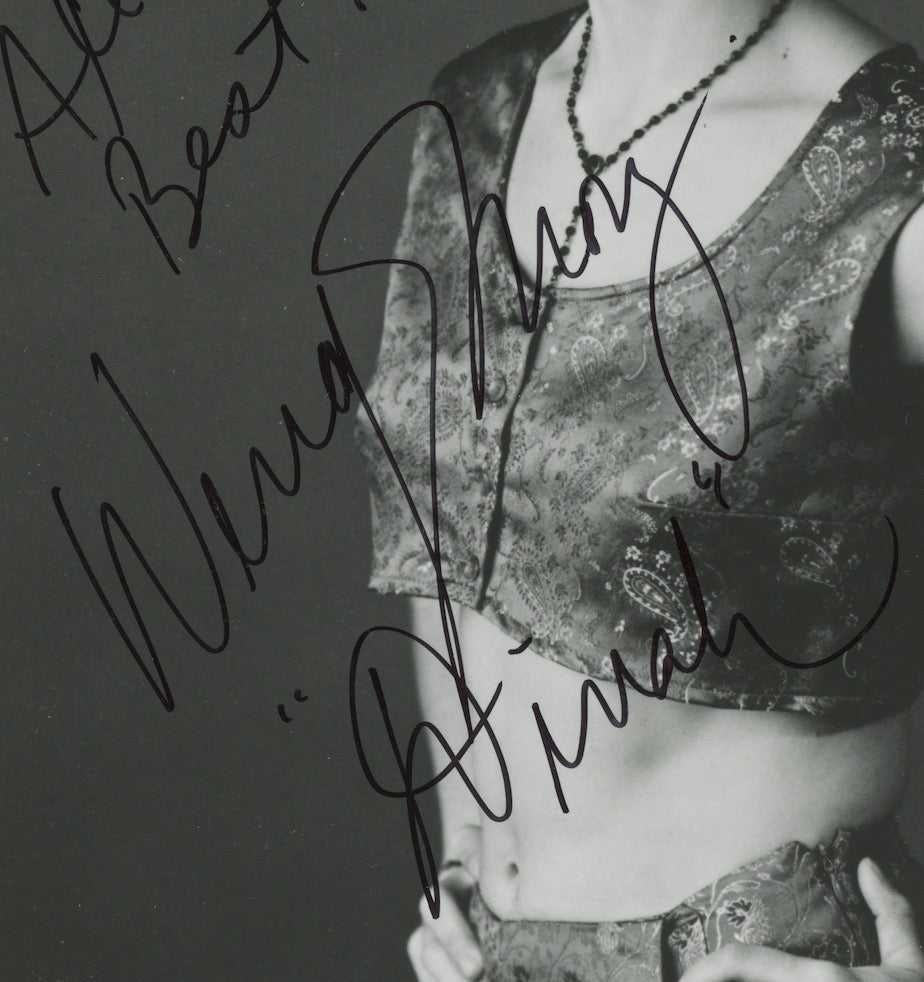 Wendy Moniz The Guardian Autographed Signed 8x10 Photo AMCo COA