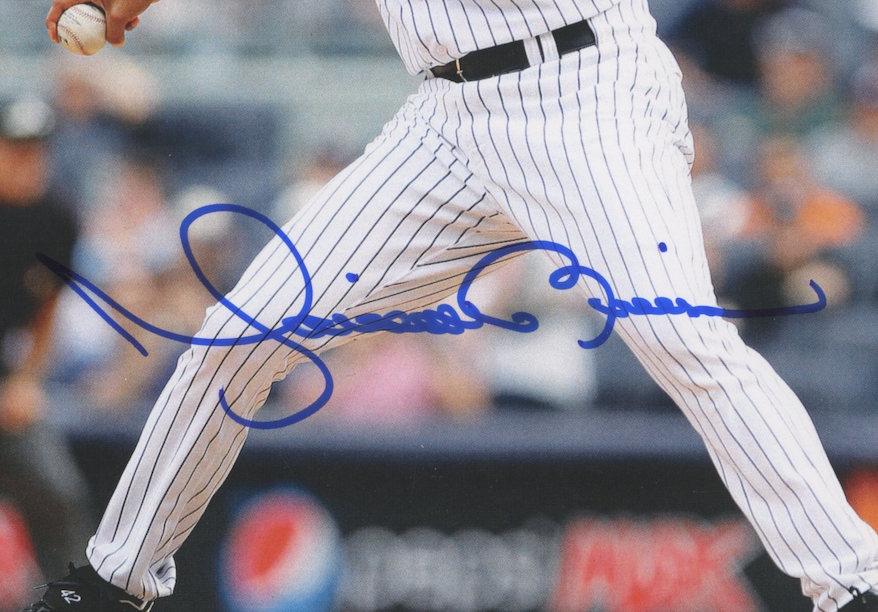 Mariano Rivera New York Yankees Autographed Signed 8x10 Photo JSA COA