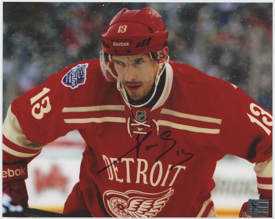 Pavel Datsyuk Detroit Red Wings Autographed Signed 8x10 Photo AMCo COA